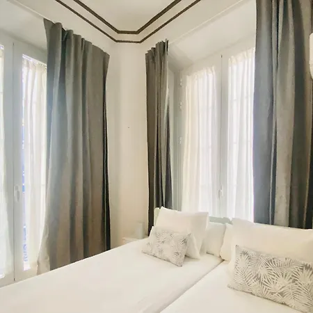 Goya Center Suitemalaga Apartment *